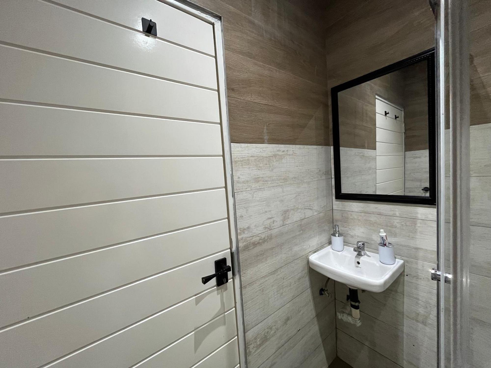 The Benjamin Accomodation Edenvale Extérieur photo