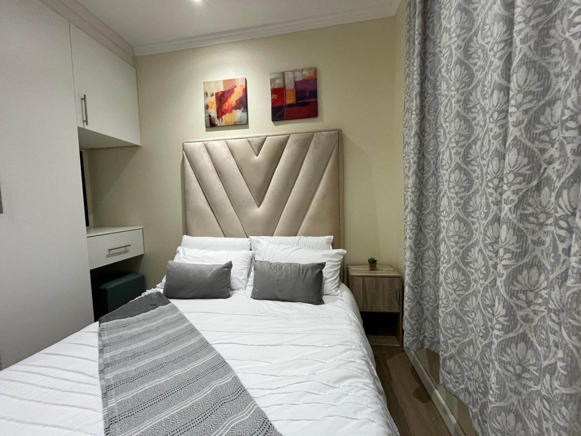 The Benjamin Accomodation Edenvale Extérieur photo