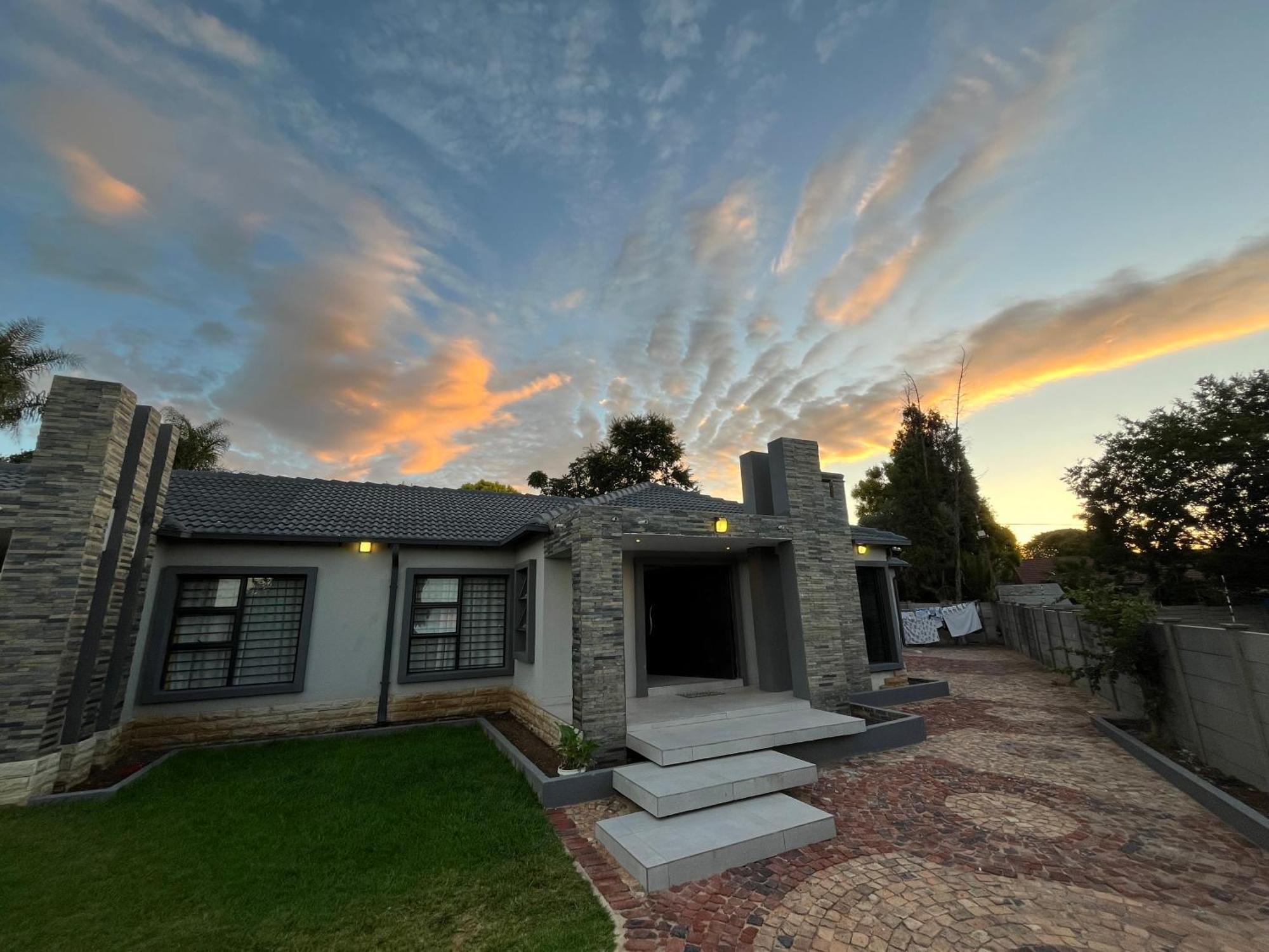 The Benjamin Accomodation Edenvale Extérieur photo